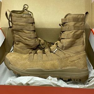 Nike SFB GEN 2 8” Leather Military Issued Boots Coyote